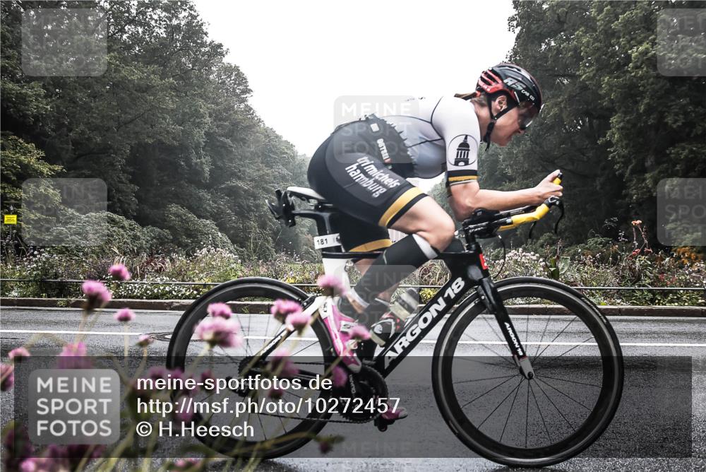 13.09.2026 - Stadtparktriathlon H.Heesch http://msf.ph/oto/10272457 13.09.2026 09:11:18 Radfahren 12, 72, 140, 145, 152, 181 meine-sportfotos.de