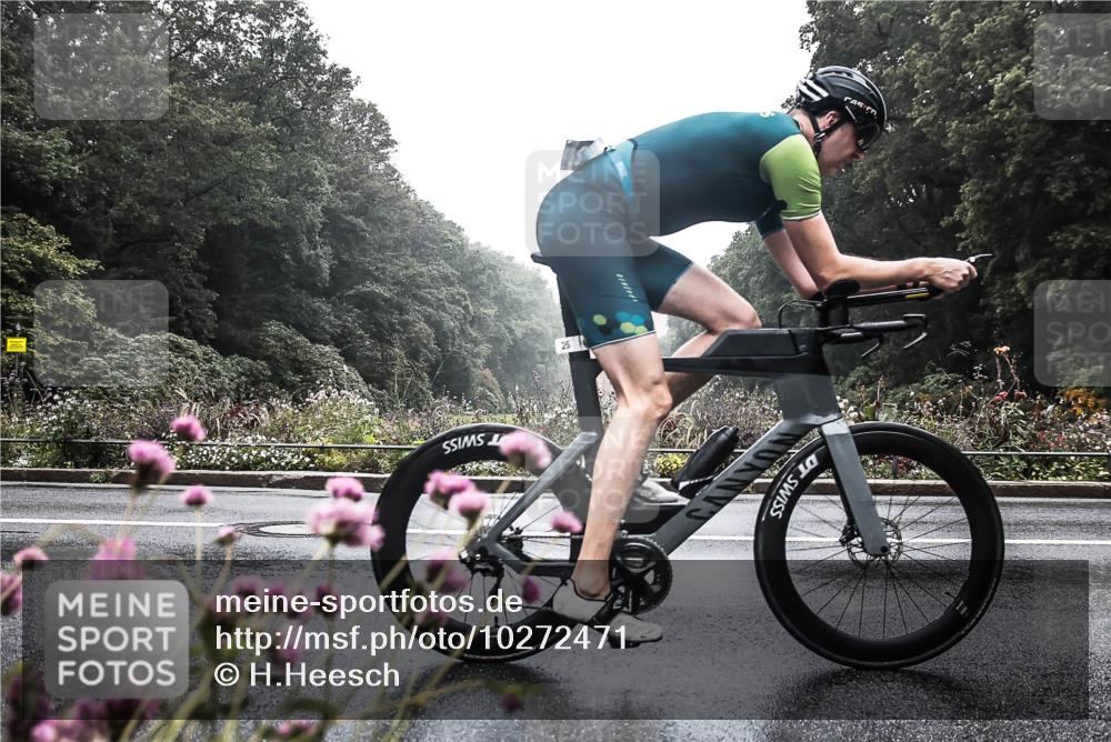 13.09.2026 - Stadtparktriathlon H.Heesch http://msf.ph/oto/10272471 13.09.2026 09:11:24 Radfahren 26, 46, 119, 139, 145, 185 meine-sportfotos.de
