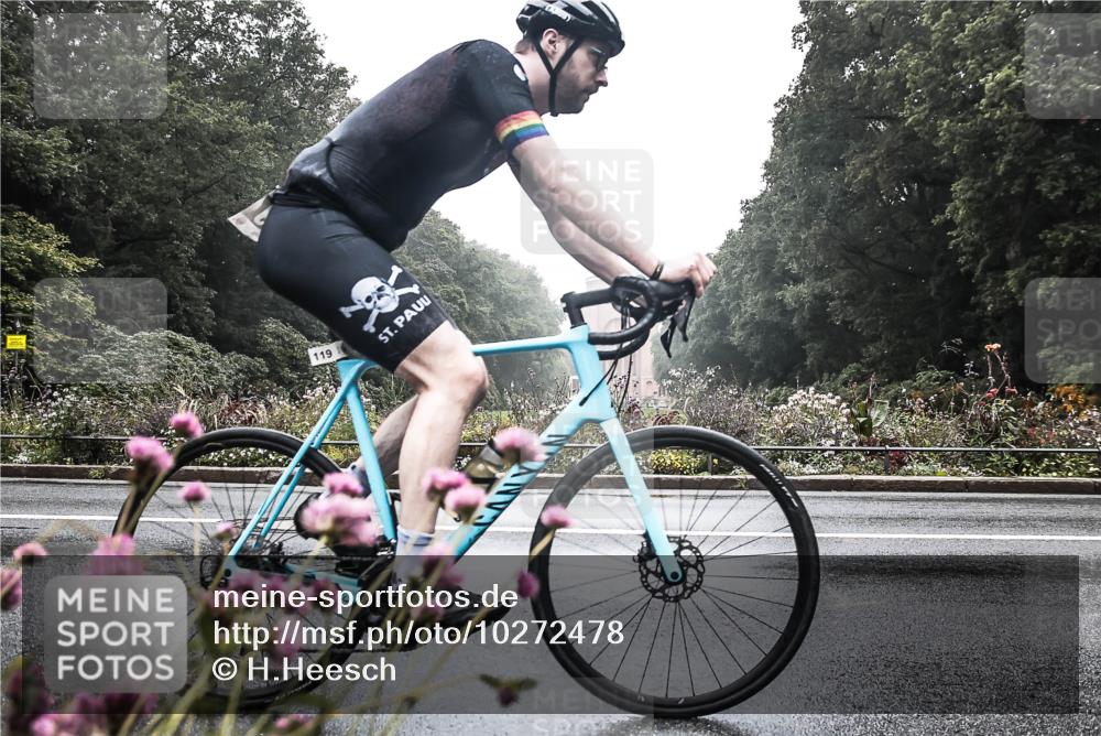 13.09.2026 - Stadtparktriathlon H.Heesch http://msf.ph/oto/10272478 13.09.2026 09:11:27 Radfahren 26, 45, 46, 119, 139 meine-sportfotos.de