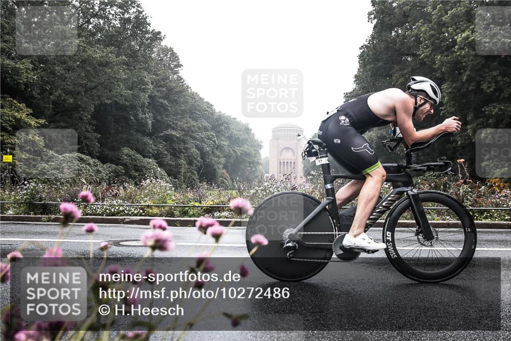 13.09.2026 - Stadtparktriathlon H.Heesch http://msf.ph/oto/10272486 13.09.2026 09:11:32 Radfahren 11, 17, 45, 155 meine-sportfotos.de