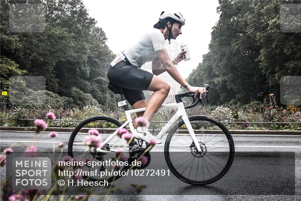 13.09.2026 - Stadtparktriathlon H.Heesch http://msf.ph/oto/10272491 13.09.2026 09:11:35 Radfahren 11, 17, 155 meine-sportfotos.de