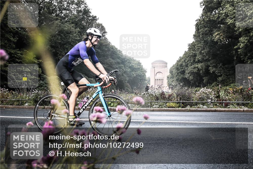 13.09.2026 - Stadtparktriathlon H.Heesch http://msf.ph/oto/10272499 13.09.2026 10:39:55 Radfahren 363, 547 meine-sportfotos.de