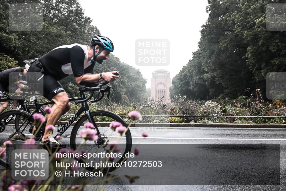 13.09.2026 - Stadtparktriathlon H.Heesch http://msf.ph/oto/10272503 13.09.2026 09:11:46 Radfahren 44, 63, 67, 86, 134, 148 meine-sportfotos.de