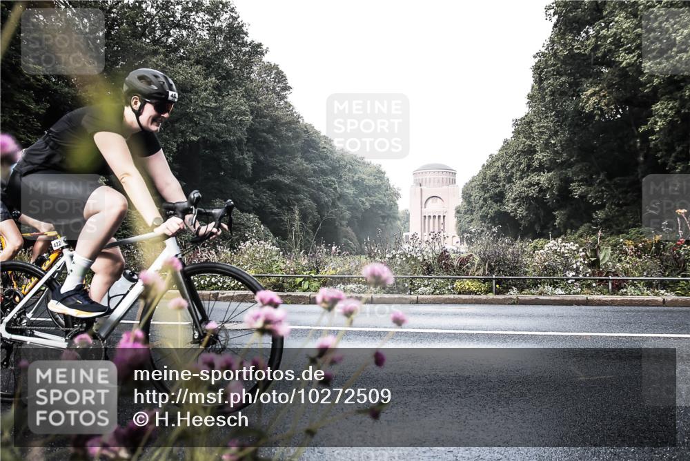 13.09.2026 - Stadtparktriathlon H.Heesch http://msf.ph/oto/10272509 13.09.2026 10:40:06 Radfahren 362, 422, 461, 472 meine-sportfotos.de