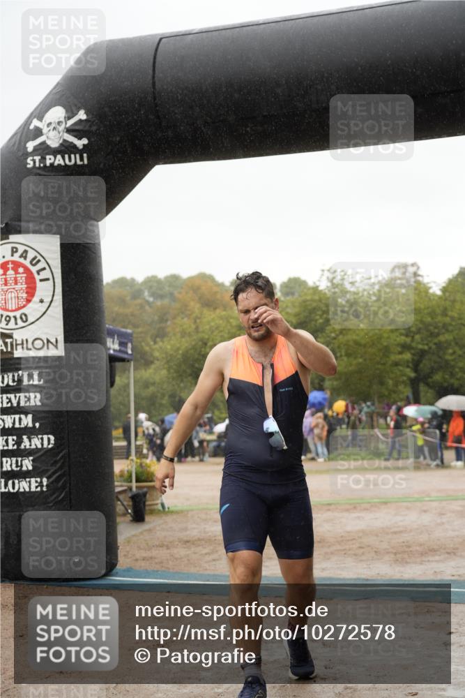 13.09.2026 - Stadtparktriathlon Patografie http://msf.ph/oto/10272578 13.09.2026 12:39:29 Ziel 906 meine-sportfotos.de