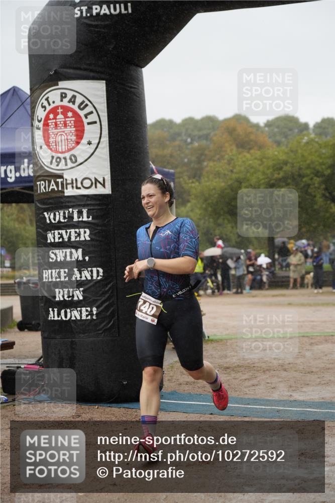 13.09.2026 - Stadtparktriathlon Patografie http://msf.ph/oto/10272592 13.09.2026 12:39:45 Ziel 740 meine-sportfotos.de
