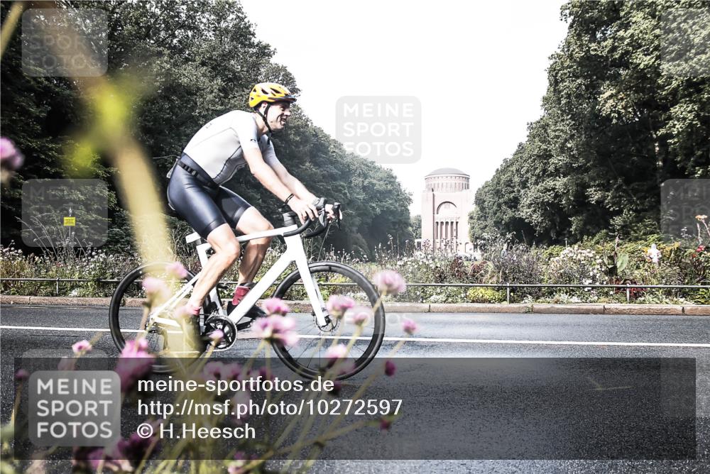 13.09.2026 - Stadtparktriathlon H.Heesch http://msf.ph/oto/10272597 13.09.2026 10:41:21 Radfahren 366, 401, 503, 531 meine-sportfotos.de