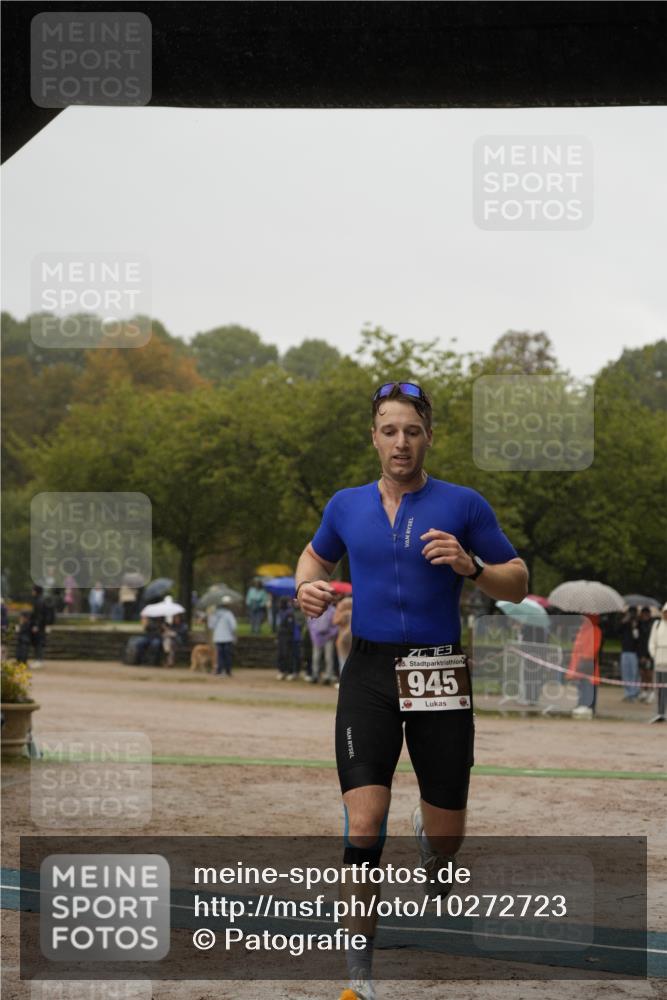 13.09.2026 - Stadtparktriathlon Patografie http://msf.ph/oto/10272723 13.09.2026 12:41:28 Ziel 886, 945 meine-sportfotos.de