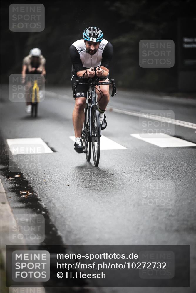 13.09.2026 - Stadtparktriathlon H.Heesch http://msf.ph/oto/10272732 13.09.2026 08:57:54 Radfahren 44, 80, 85, 116 meine-sportfotos.de