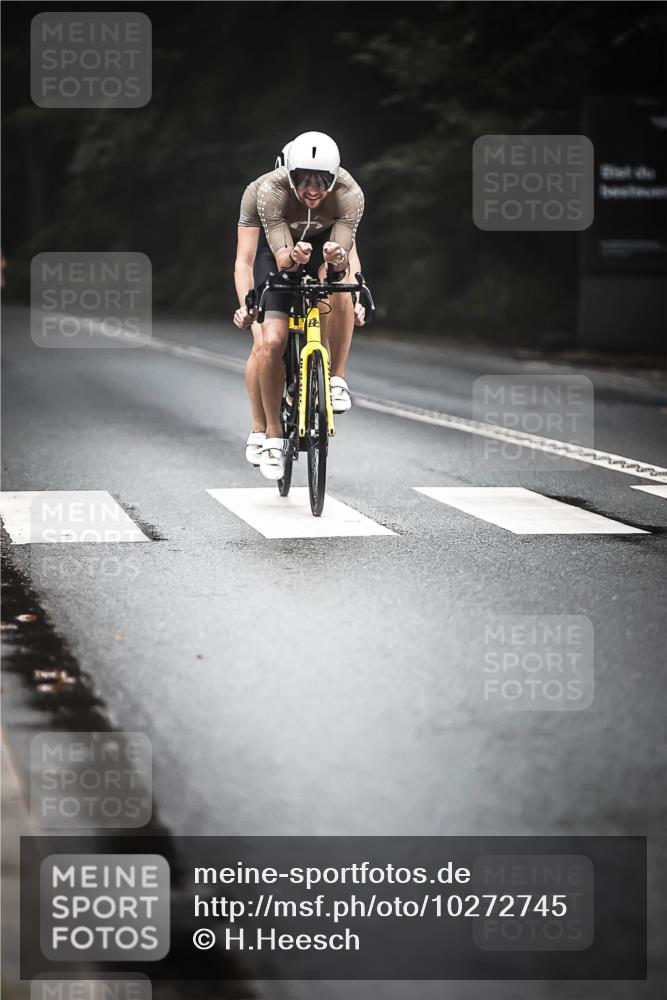 13.09.2026 - Stadtparktriathlon H.Heesch http://msf.ph/oto/10272745 13.09.2026 08:57:56 Radfahren 44, 80, 85, 116 meine-sportfotos.de