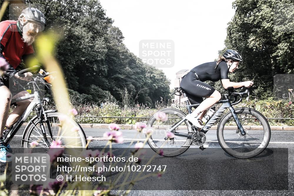 13.09.2026 - Stadtparktriathlon H.Heesch http://msf.ph/oto/10272747 13.09.2026 10:42:56 Radfahren 276, 380, 444, 542 meine-sportfotos.de