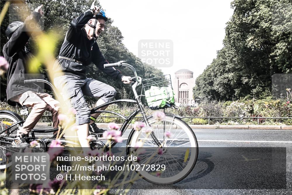 13.09.2026 - Stadtparktriathlon H.Heesch http://msf.ph/oto/10272829 13.09.2026 10:44:22 Radfahren 342, 499 meine-sportfotos.de