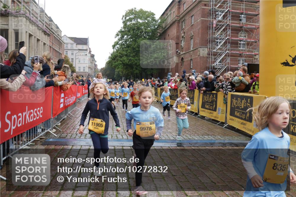 13.09.2026 - Kiel Lauf Yannick Fuchs http://msf.ph/oto/10272832 13.09.2026 08:35:36 Ziel 165, 705, 865, 1152, 1216, 1308, 2018, 2619, 2684, 3144, 3160, 3542, 3556, 3560, 4030, 4319, 4381, 4603, 4924, 5090, 5245, 5343, 5853, 6833, 7628, 8009, 8301, 8340, 8539, 8556, 8815, 8823, 8988, 9009, 9228, 9270, 9322, 10294, 10727, 10858, 10958, 11247, 11307, 11375, 11844, 11918, 12505, 192, 230, 242, 434, 782, 809, 865, 1116, 1148, 1691, 1764, 2071, 2207, 2495, 2582, 2652, 2715, 2736, 2774, 2917, 2987, 4381, 4418, 4695, 4990, 5066, 5076, 5091, 5581, 5583, 2917, 10875 meine-sportfotos.de