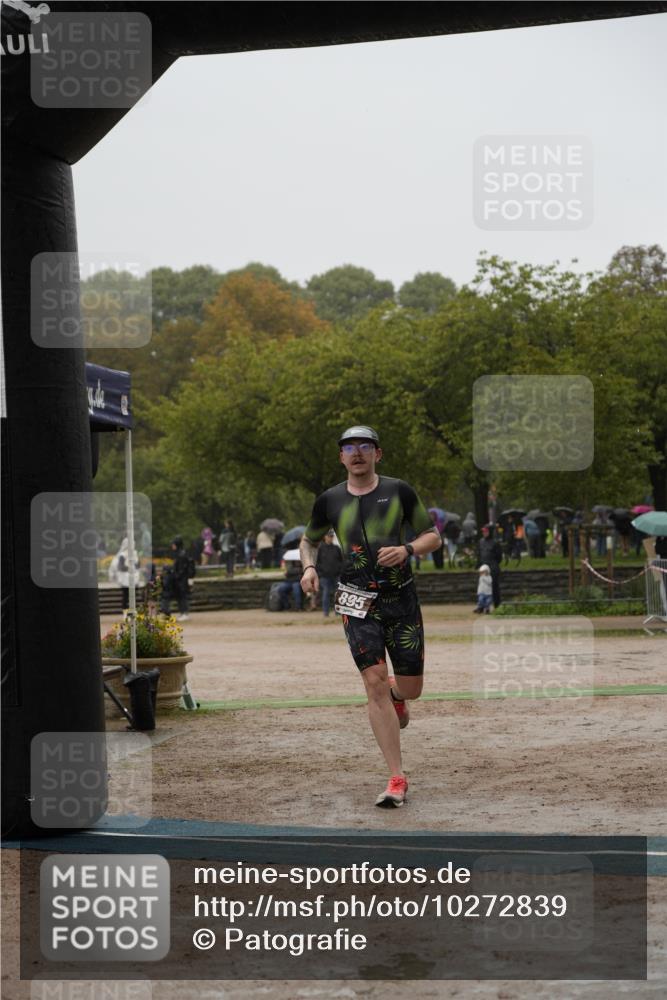 13.09.2026 - Stadtparktriathlon Patografie http://msf.ph/oto/10272839 13.09.2026 12:42:37 Ziel 895, 948 meine-sportfotos.de