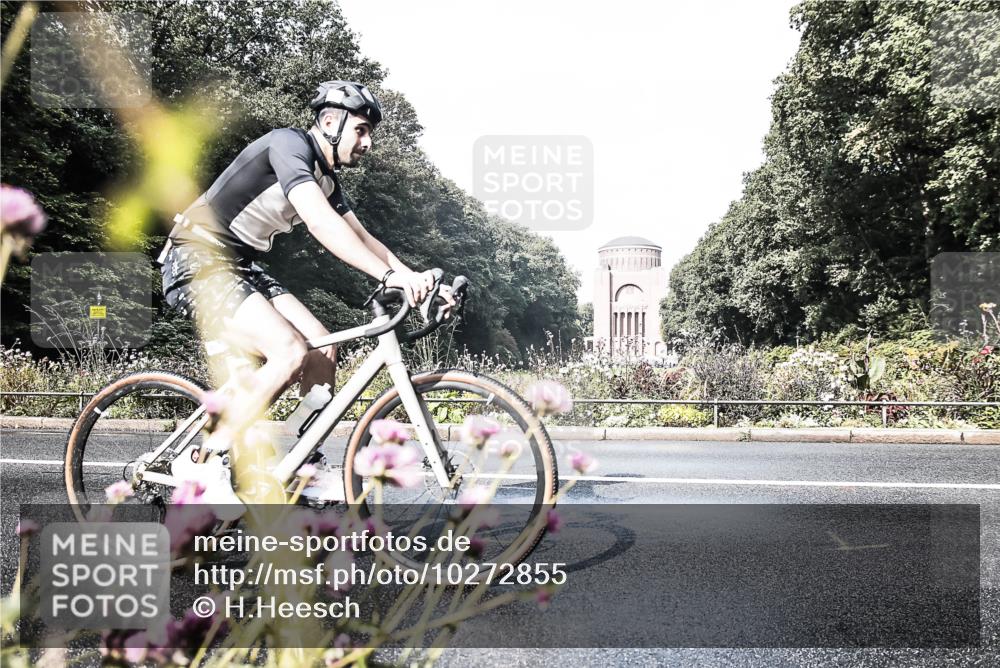 13.09.2026 - Stadtparktriathlon H.Heesch http://msf.ph/oto/10272855 13.09.2026 10:44:42 Radfahren 277, 347, 467, 479, 509, 569, 575 meine-sportfotos.de