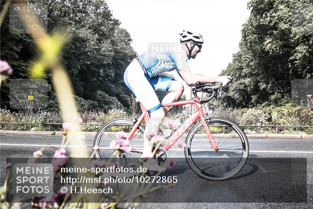 13.09.2026 - Stadtparktriathlon H.Heesch http://msf.ph/oto/10272865 13.09.2026 10:44:44 Radfahren 347, 466, 467, 479, 509, 544, 569, 575 meine-sportfotos.de