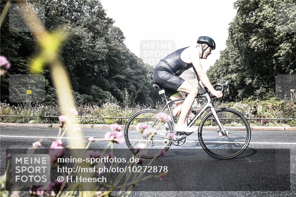 13.09.2026 - Stadtparktriathlon H.Heesch http://msf.ph/oto/10272878 13.09.2026 10:44:47 Radfahren 466, 479, 509, 544, 569 meine-sportfotos.de