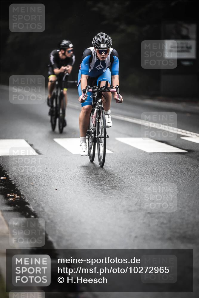 13.09.2026 - Stadtparktriathlon H.Heesch http://msf.ph/oto/10272965 13.09.2026 08:58:32 Radfahren 12, 15, 38, 107, 115, 144 meine-sportfotos.de