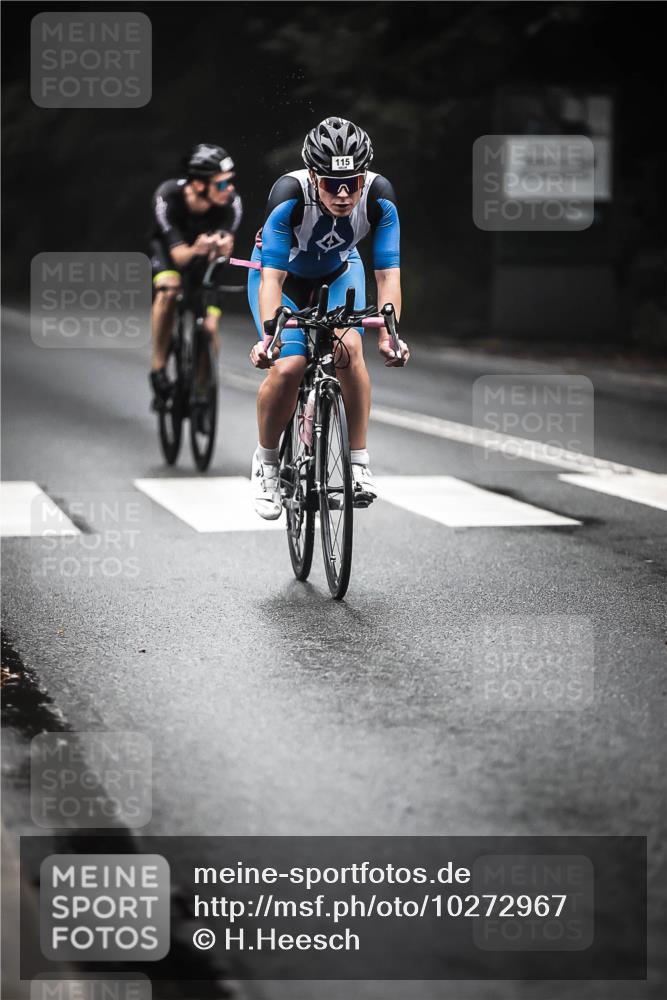 13.09.2026 - Stadtparktriathlon H.Heesch http://msf.ph/oto/10272967 13.09.2026 08:58:32 Radfahren 12, 15, 38, 107, 115, 144 meine-sportfotos.de