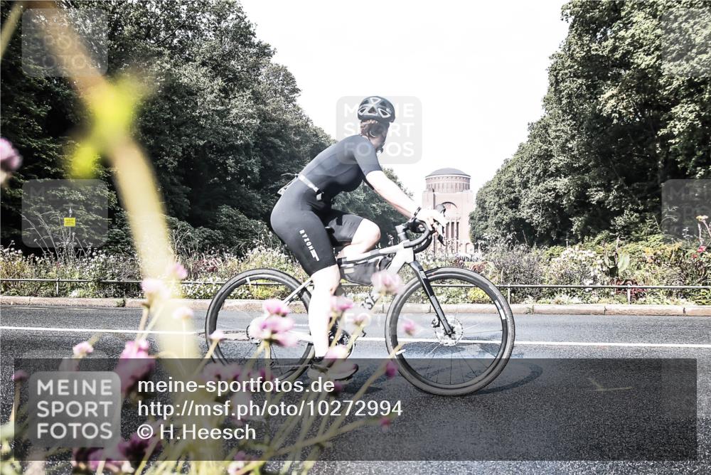 13.09.2026 - Stadtparktriathlon H.Heesch http://msf.ph/oto/10272994 13.09.2026 10:45:43 Radfahren 248, 414, 427, 494, 563 meine-sportfotos.de