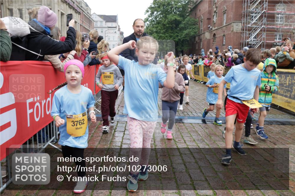 13.09.2026 - Kiel Lauf Yannick Fuchs http://msf.ph/oto/10273006 13.09.2026 08:35:48 Ziel 165, 304, 705, 741, 1152, 1240, 1516, 1850, 2684, 3077, 3236, 3497, 3542, 3560, 3562, 4319, 4603, 4924, 5028, 5245, 5343, 5827, 5949, 6274, 8301, 8357, 8556, 9270, 9322, 9383, 9671, 9719, 9978, 10727, 10922, 11801, 11905, 12205, 12328, 12344, 12354, 165, 192, 242, 434, 782, 865, 1148, 1152, 1216, 1308, 1691, 2018, 2207, 2495, 2582, 2619, 2652, 2715, 3144, 3160, 3556, 4030, 4319, 4381, 4418, 4695, 4990, 5090, 5245, 5581, 5583, 5853, 6833, 7628, 8009, 8340, 8539, 8815, 8988 meine-sportfotos.de
