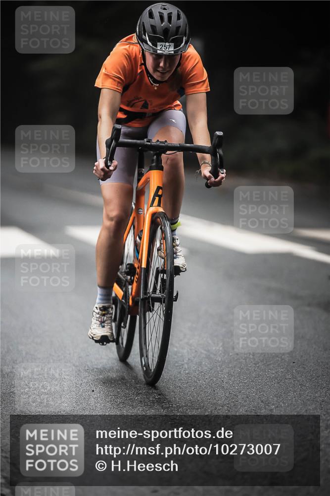 13.09.2026 - Stadtparktriathlon H.Heesch http://msf.ph/oto/10273007 13.09.2026 10:25:58 Radfahren 257, 421 meine-sportfotos.de