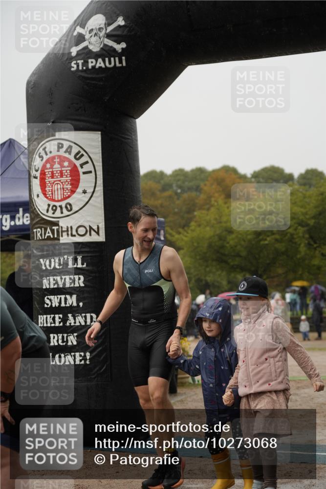 13.09.2026 - Stadtparktriathlon Patografie http://msf.ph/oto/10273068 13.09.2026 12:44:15 Ziel 799, 835 meine-sportfotos.de