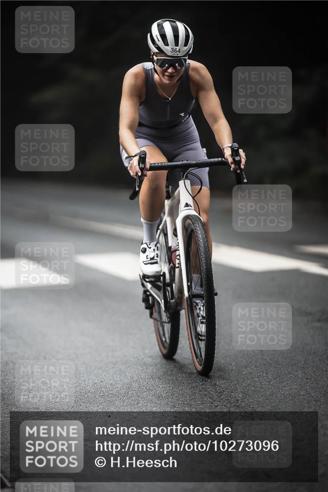 13.09.2026 - Stadtparktriathlon H.Heesch http://msf.ph/oto/10273096 13.09.2026 10:26:16 Radfahren 364 meine-sportfotos.de