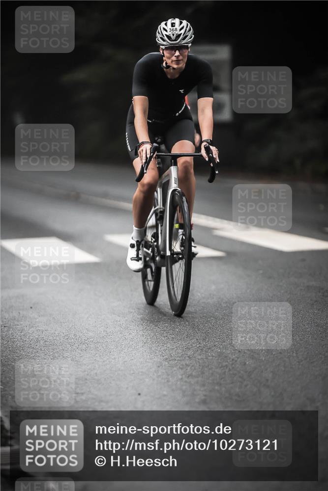 13.09.2026 - Stadtparktriathlon H.Heesch http://msf.ph/oto/10273121 13.09.2026 10:26:23 Radfahren 261, 359, 368 meine-sportfotos.de