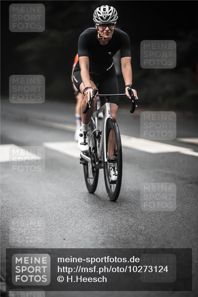 13.09.2026 - Stadtparktriathlon H.Heesch http://msf.ph/oto/10273124 13.09.2026 10:26:23 Radfahren 261, 359, 368 meine-sportfotos.de