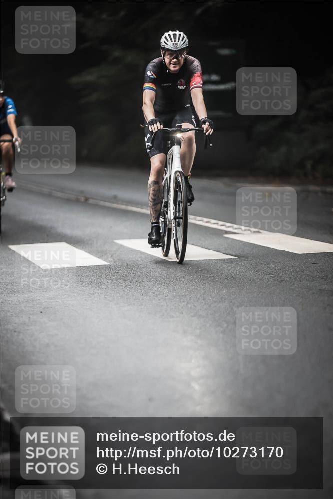 13.09.2026 - Stadtparktriathlon H.Heesch http://msf.ph/oto/10273170 13.09.2026 10:26:30 Radfahren 261, 330, 351, 359, 444, 447 meine-sportfotos.de