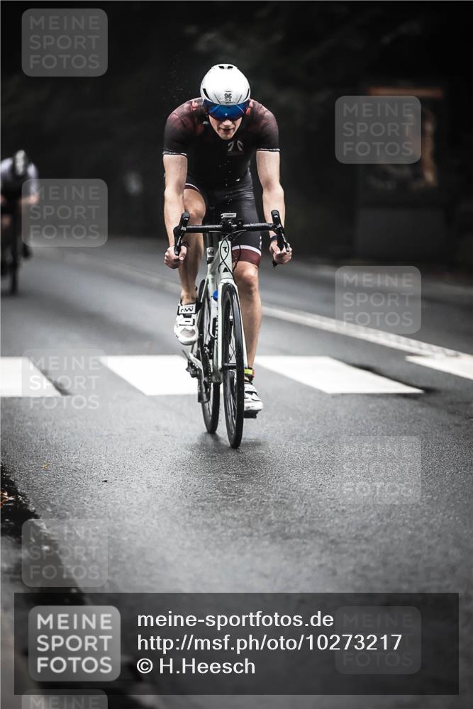 13.09.2026 - Stadtparktriathlon H.Heesch http://msf.ph/oto/10273217 13.09.2026 08:59:11 Radfahren 8, 58, 76, 92, 96, 114 meine-sportfotos.de