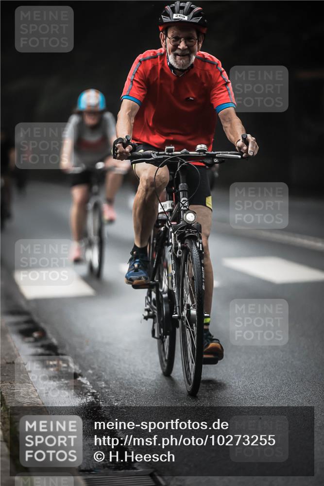 13.09.2026 - Stadtparktriathlon H.Heesch http://msf.ph/oto/10273255 13.09.2026 10:26:38 Radfahren 221, 225, 251, 269, 292, 345, 351, 444, 447, 463 meine-sportfotos.de