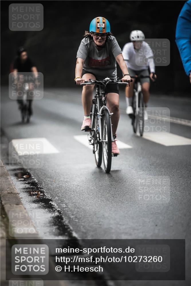 13.09.2026 - Stadtparktriathlon H.Heesch http://msf.ph/oto/10273260 13.09.2026 10:26:39 Radfahren 221, 225, 251, 269, 292, 345, 351, 444, 447, 463 meine-sportfotos.de