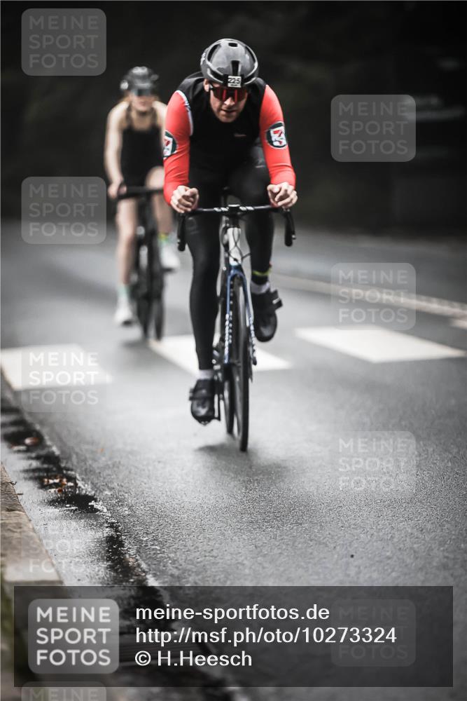 13.09.2026 - Stadtparktriathlon H.Heesch http://msf.ph/oto/10273324 13.09.2026 10:26:44 Radfahren 221, 225, 251, 269, 292, 329, 345, 361, 463 meine-sportfotos.de
