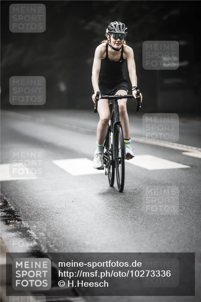 13.09.2026 - Stadtparktriathlon H.Heesch http://msf.ph/oto/10273336 13.09.2026 10:26:45 Radfahren 221, 225, 251, 292, 329, 345, 361, 382, 399 meine-sportfotos.de