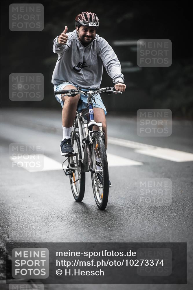 13.09.2026 - Stadtparktriathlon H.Heesch http://msf.ph/oto/10273374 13.09.2026 10:26:49 Radfahren 225, 329, 361, 382, 399 meine-sportfotos.de