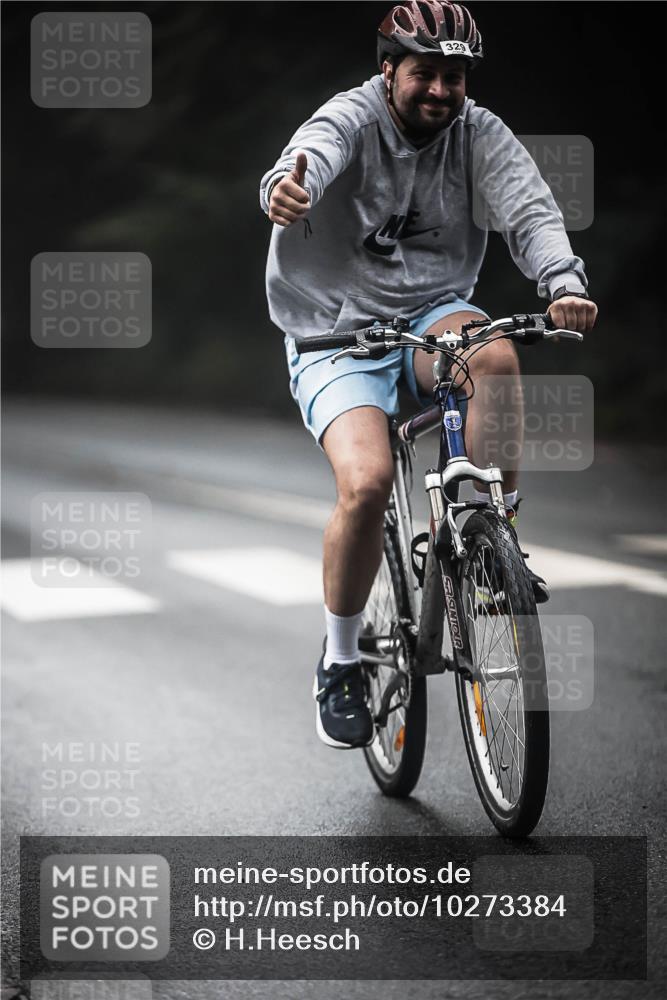 13.09.2026 - Stadtparktriathlon H.Heesch http://msf.ph/oto/10273384 13.09.2026 10:26:49 Radfahren 225, 329, 361, 382, 399 meine-sportfotos.de