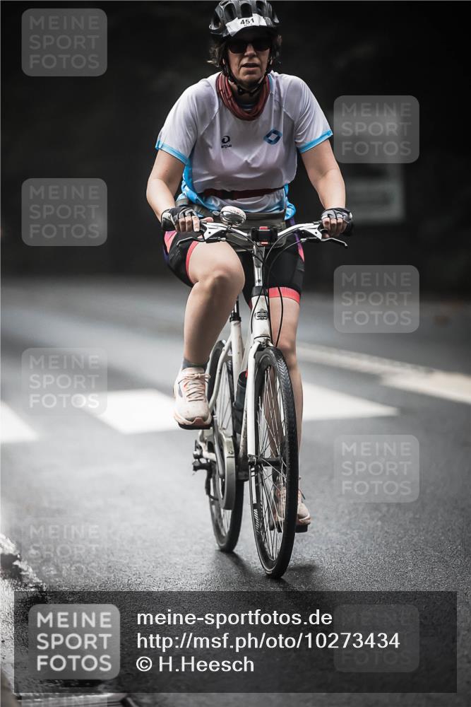 13.09.2026 - Stadtparktriathlon H.Heesch http://msf.ph/oto/10273434 13.09.2026 10:26:55 Radfahren 278, 329, 337, 382, 399, 451, 465 meine-sportfotos.de