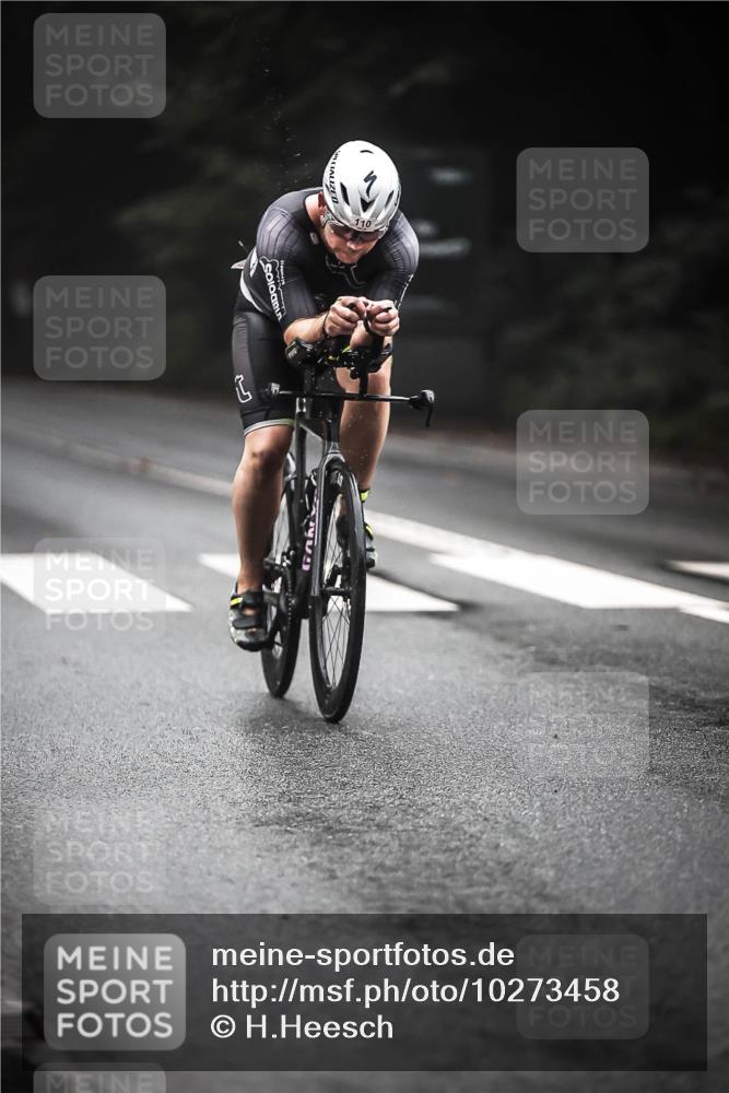 13.09.2026 - Stadtparktriathlon H.Heesch http://msf.ph/oto/10273458 13.09.2026 08:59:44 Radfahren 2, 17, 31, 63, 69, 110, 141 meine-sportfotos.de
