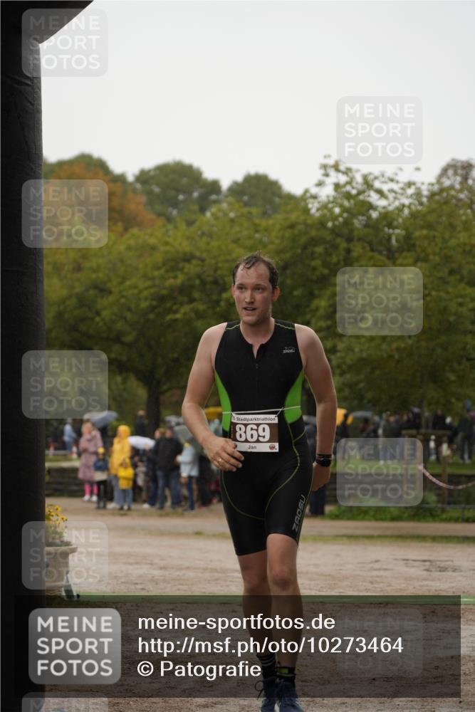 13.09.2026 - Stadtparktriathlon Patografie http://msf.ph/oto/10273464 13.09.2026 12:49:08 Ziel 869 meine-sportfotos.de