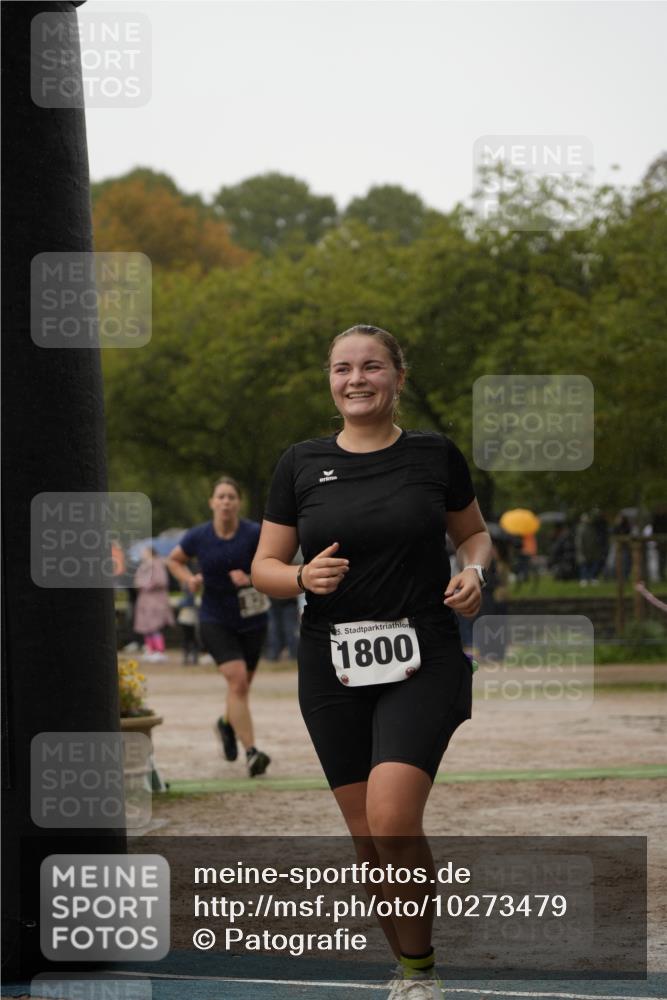 13.09.2026 - Stadtparktriathlon Patografie http://msf.ph/oto/10273479 13.09.2026 12:49:20 Ziel 828, 1800 meine-sportfotos.de