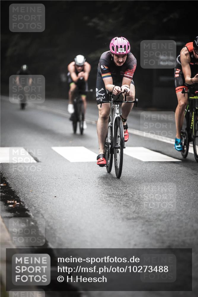 13.09.2026 - Stadtparktriathlon H.Heesch http://msf.ph/oto/10273488 13.09.2026 08:59:47 Radfahren 1, 2, 17, 69, 110, 123, 141 meine-sportfotos.de