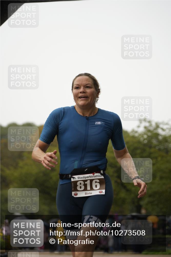 13.09.2026 - Stadtparktriathlon Patografie http://msf.ph/oto/10273508 13.09.2026 12:49:33 Ziel 816 meine-sportfotos.de