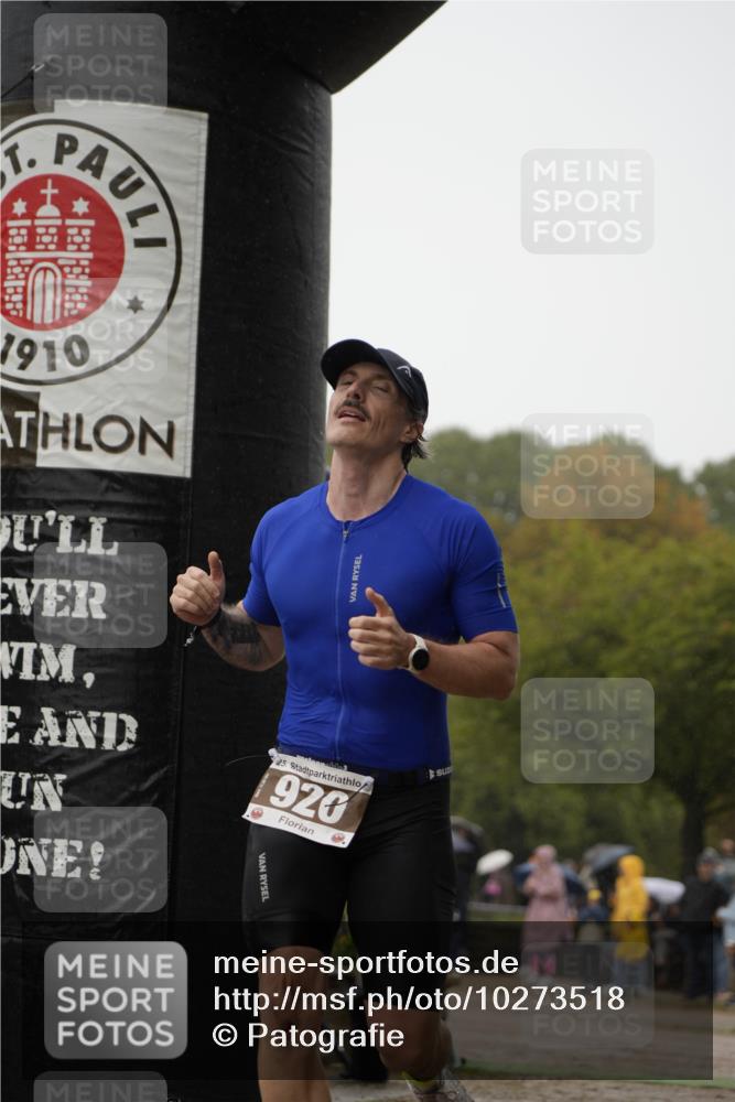 13.09.2026 - Stadtparktriathlon Patografie http://msf.ph/oto/10273518 13.09.2026 12:49:52 Ziel 888, 920 meine-sportfotos.de