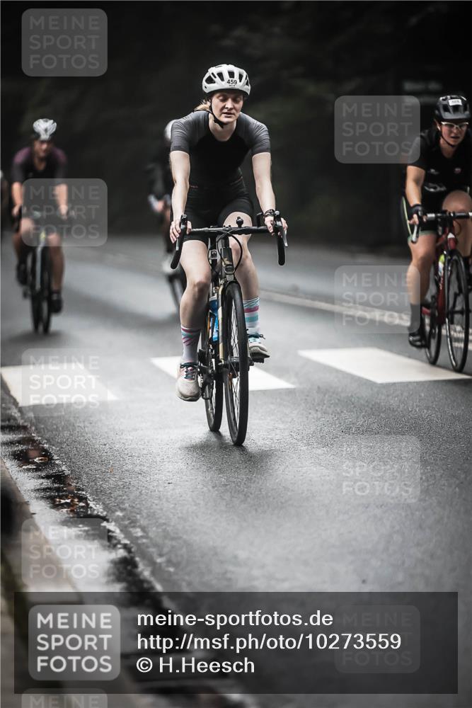 13.09.2026 - Stadtparktriathlon H.Heesch http://msf.ph/oto/10273559 13.09.2026 10:27:11 Radfahren 233, 243, 305, 309, 394, 402, 405, 412, 459 meine-sportfotos.de