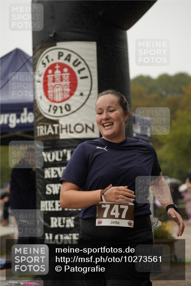 13.09.2026 - Stadtparktriathlon Patografie http://msf.ph/oto/10273561 13.09.2026 12:50:09 Ziel 747, 902, 922 meine-sportfotos.de