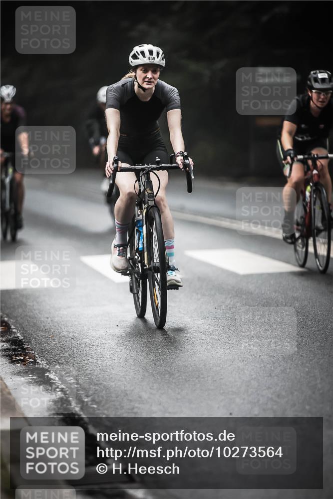 13.09.2026 - Stadtparktriathlon H.Heesch http://msf.ph/oto/10273564 13.09.2026 10:27:11 Radfahren 233, 243, 305, 309, 394, 402, 405, 412, 459 meine-sportfotos.de