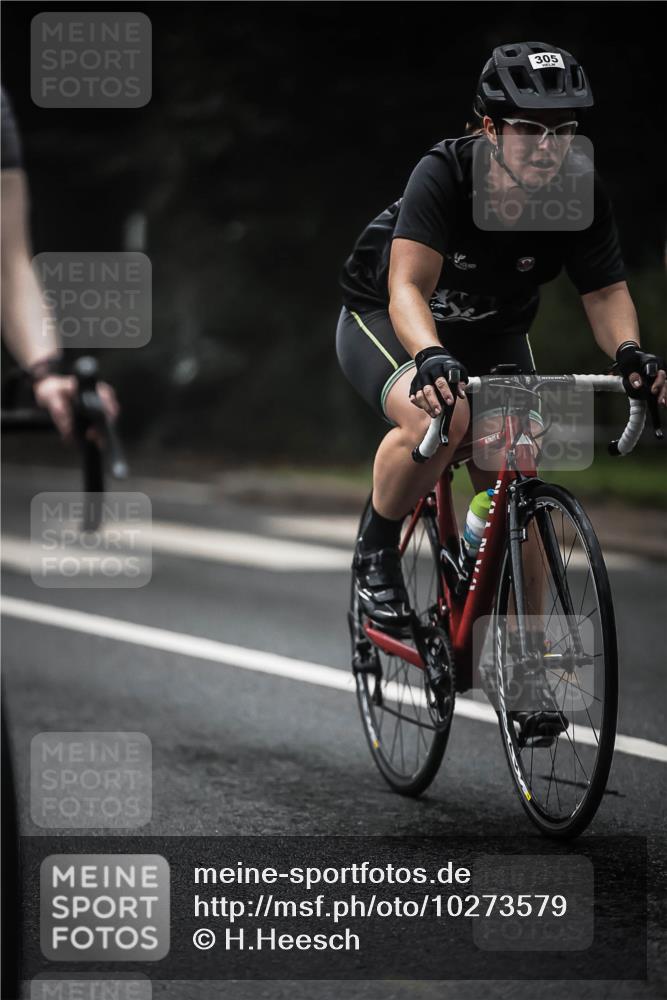 13.09.2026 - Stadtparktriathlon H.Heesch http://msf.ph/oto/10273579 13.09.2026 10:27:12 Radfahren 233, 243, 305, 309, 394, 402, 405, 412, 459 meine-sportfotos.de