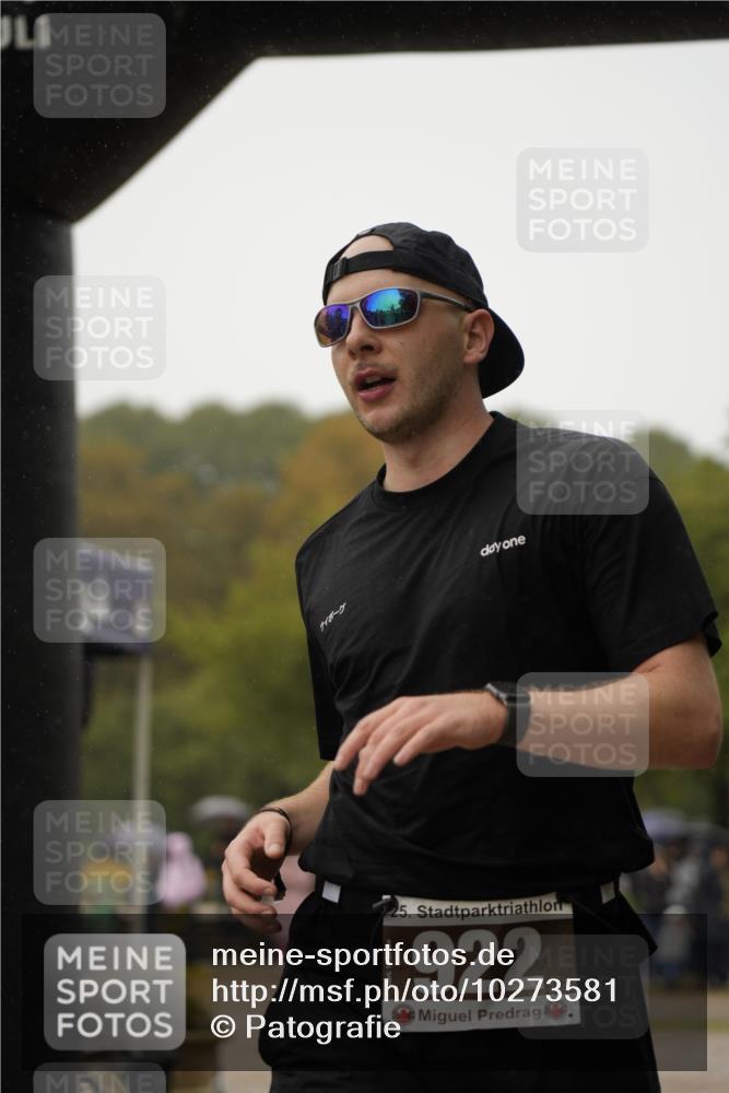 13.09.2026 - Stadtparktriathlon Patografie http://msf.ph/oto/10273581 13.09.2026 12:50:15 Ziel 902, 922 meine-sportfotos.de